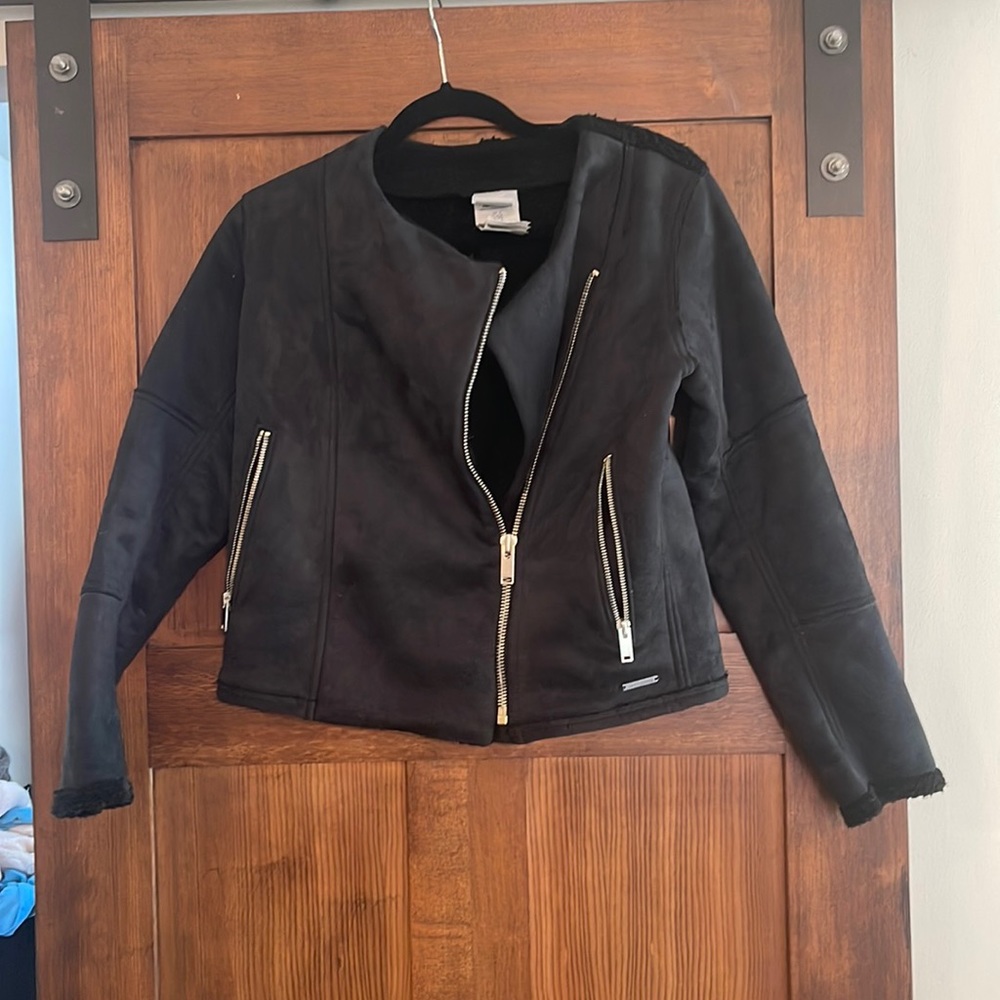Euc faux new balance suede and  fleece jacket